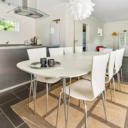 Edda - 400m From The Sea By Interhome Vakantiehuis